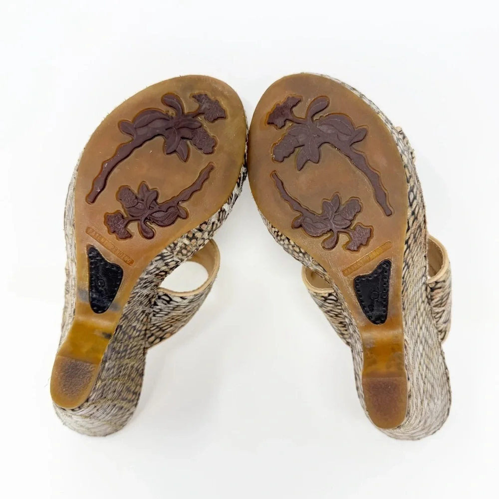 Born Crown women’s Skyler Terra Snake Print Wedge Sandals size 7